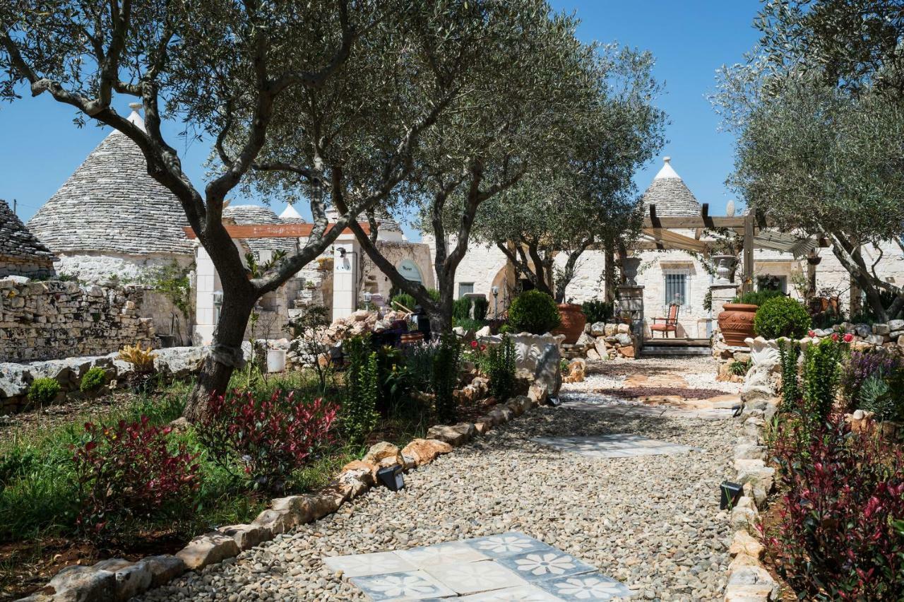Apartamento 16 Trulli E Giardini Alberobello Exterior foto